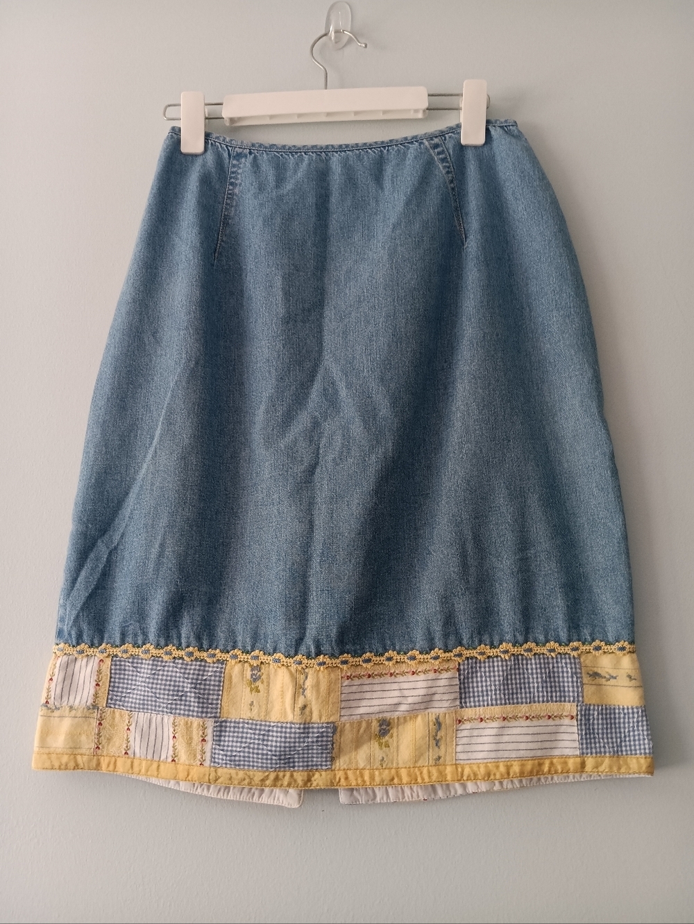 Democracy Blue Denim Patchwork Embroidered Floral Accent Cottagecore Skirt 8